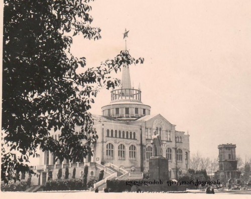 ფოთის ღვთისმშობლის შობის  საკათედრო ტაძარი 1907 წელი tspress.ge სგან